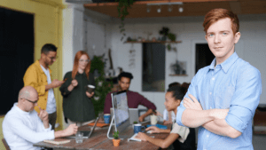 How to Build and Manage a Successful Outsource Team in 2021 - Featured Image